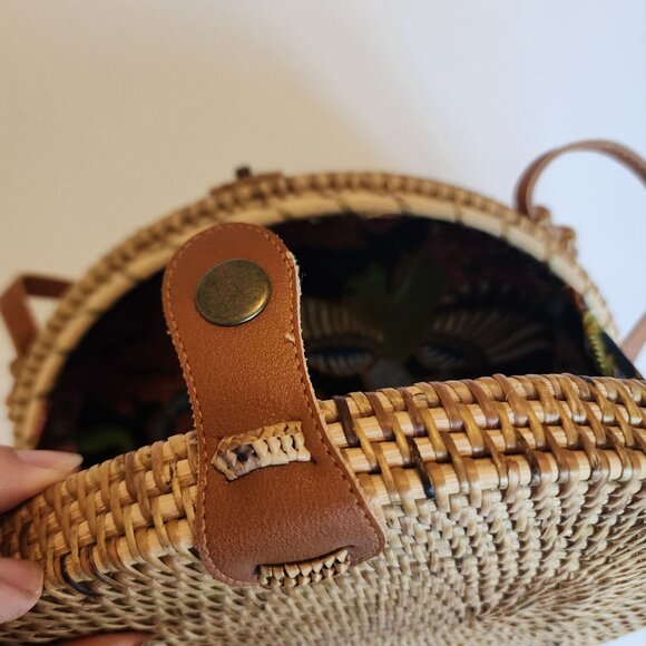 Woven Rattan Round Crossbody Bag With Leather Strap & Floral Lining - Picture 7 of 11